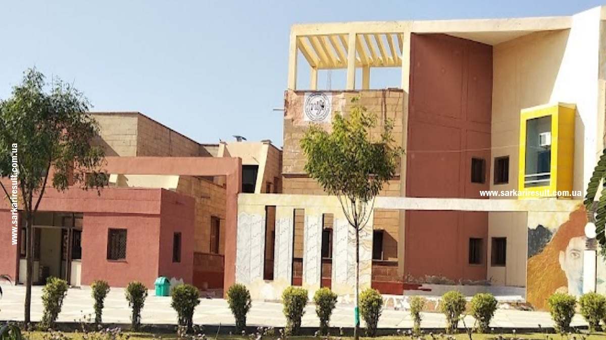 NIFT - National Institute of Fashion Technology